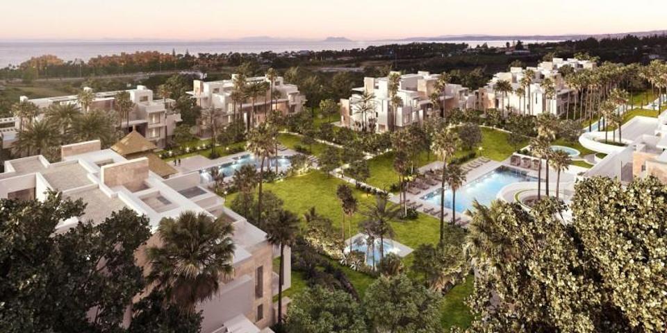 Apartamento en venta en Estepona, Beach Side New Golden Mile photo 0