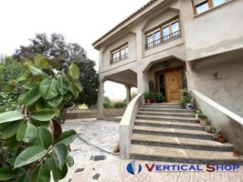 Chalet en venta en Caudete, Miguel Hernandez photo 0