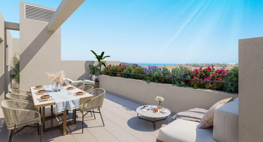 Apartamento en venta en Estepona photo 0