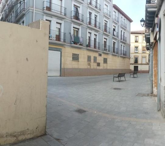 Terreno en venta en Calatayud, Plaza Santiago, 50300 photo 0