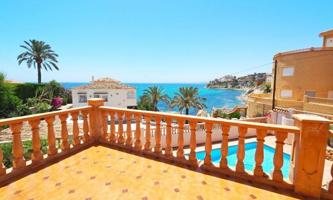 Chalet en venta en El Campello photo 0