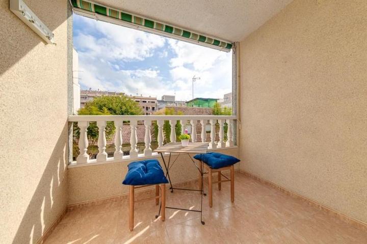 Apartamento en venta en Torrevieja, Playa del cura photo 0