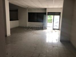Local comercial en venta en Oviedo, Oviedo photo 0