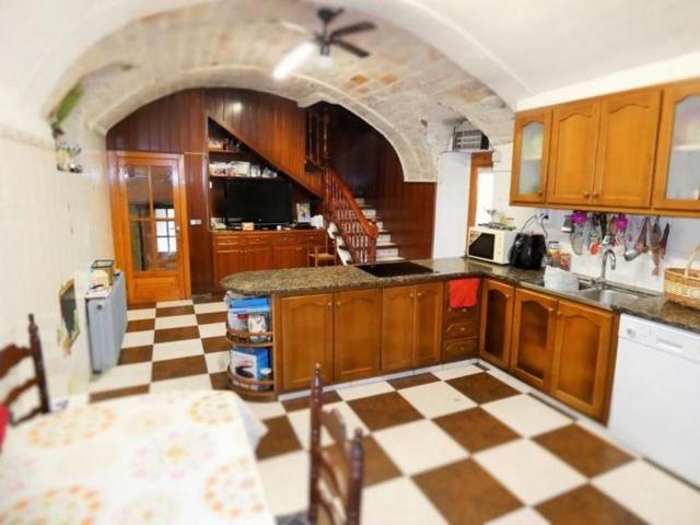 Adosada en venta en Girona, Gironès photo 0