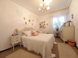 Piso en venta en Vitoria-Gasteiz, Vitoria-Gasteiz photo 0