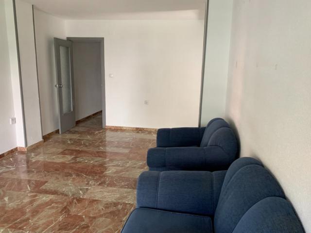 Piso en venta en Granada, La Chana photo 0