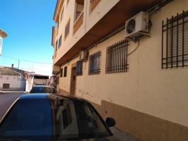 Piso en venta en Villarrobledo, Villarrobledo photo 0