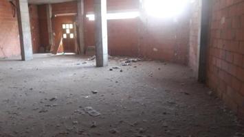 Local comercial en venta en La Roda, Centro photo 0