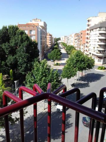 Piso en venta en La Roda, Mancha del Jucar photo 0