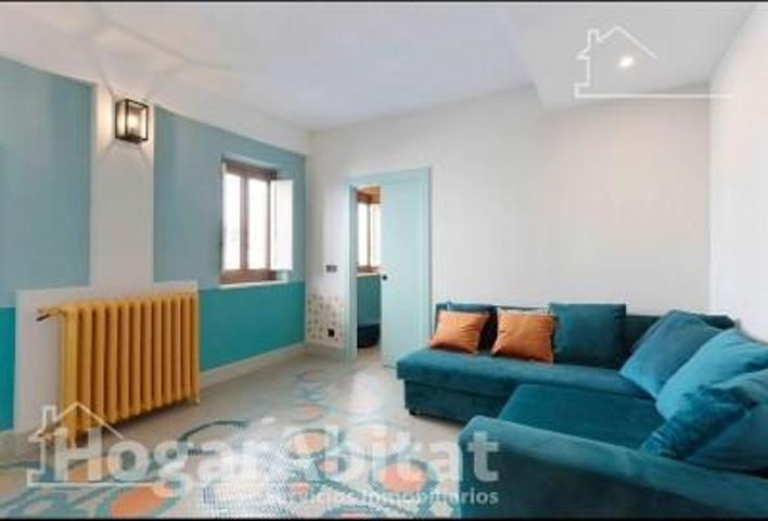 Edificio en venta en Valencia, La Xerea photo 0