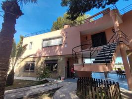 Chalet en venta en Torrevieja, Los balcones photo 0