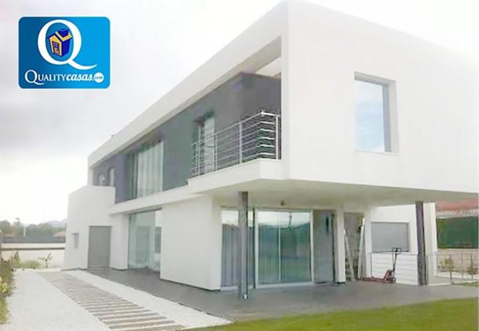 Chalet en venta en Elche, Elche-Elx photo 0