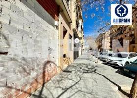 Local comercial en venta en Alicante, Altozano photo 0