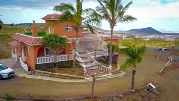 Chalet en venta en Granadilla de Abona, Calle las Hurtadas, 38617 photo 0