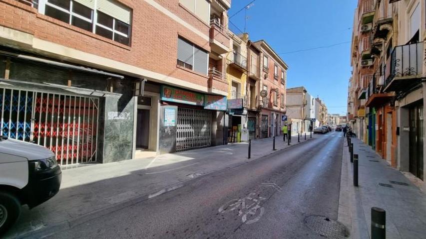 Local comercial en venta en Orihuela, Zona Centro photo 0