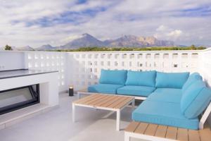 Chalet en venta en Alfaz del Pi, Alfas del pi photo 0