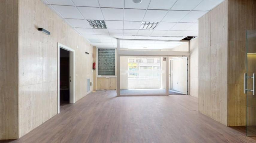 Local comercial en venta en Elche, Corazon de Jesus photo 0