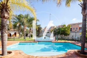 Chalet en venta en San Antonio de Benagéber, Urb. San Vicente photo 0