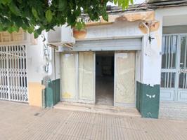 Local comercial en venta en Alzira, Sagrada familia photo 0