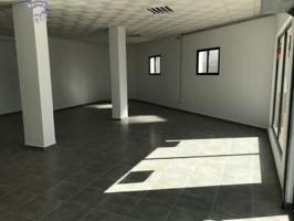 Local comercial en venta en Arcos de la Frontera, Las canteras photo 0