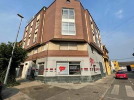 Local comercial en venta en Ponferrada, Cuatrovientos photo 0