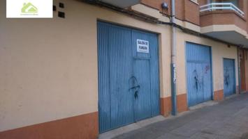 Local comercial en venta en Zamora, Pinilla photo 0