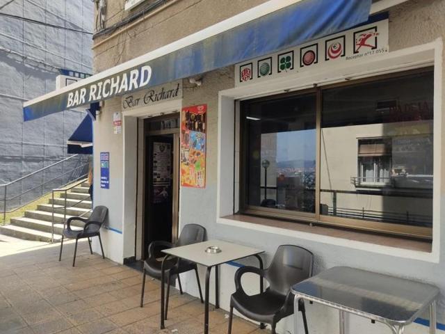 Local comercial en venta en Santurtzi, Santurtzi - Barrio San Juan photo 0