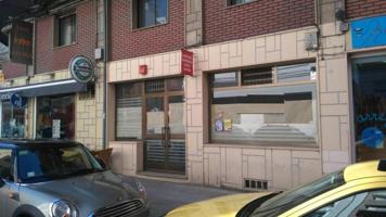 Local comercial en venta en Ponferrada, Centro photo 0