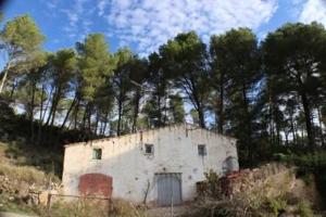 Casa con terreno en venta en El Montmell, Aiguaviva photo 0