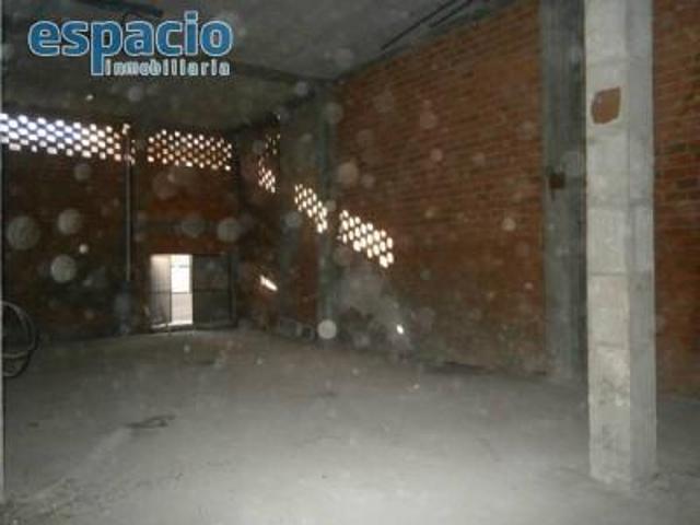 Local comercial en venta en Ponferrada, Alta photo 0