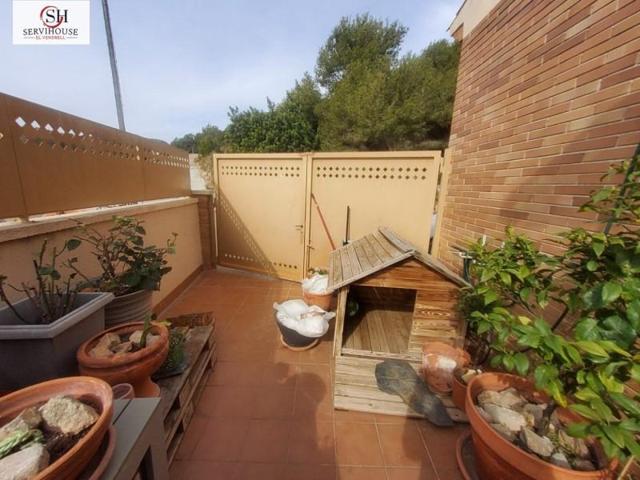 Adosada en venta en Roda de Barà, Roda de Barà photo 0