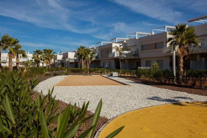 Bungalow en venta en Orihuela, Vistabella Golf photo 0