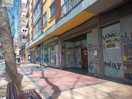 Local comercial en venta en Valladolid, Cuatro de Marzo photo 0