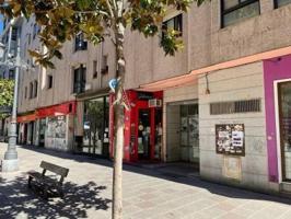 Local comercial en venta en Ponferrada, Centro photo 0