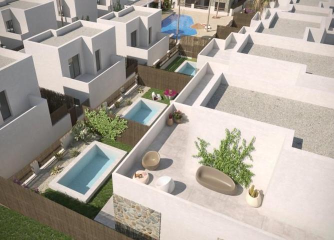 Chalet en venta en Orihuela Costa, PAU 8 photo 0