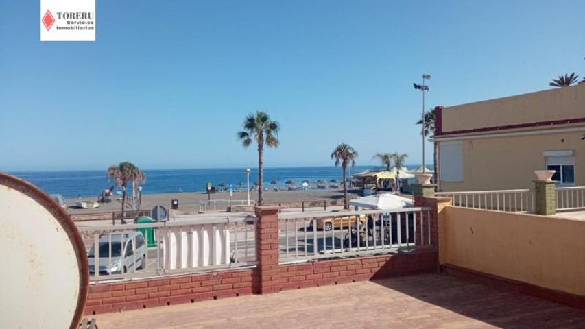 Casa en venta en Torre del Mar, Levante photo 0