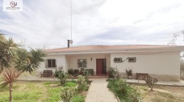 Casa en venta en Vallirana, Centre photo 0