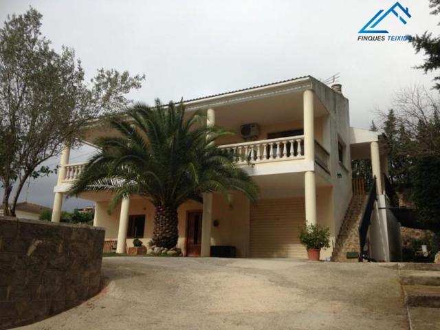 Casa en venta en Piera, Piera photo 0