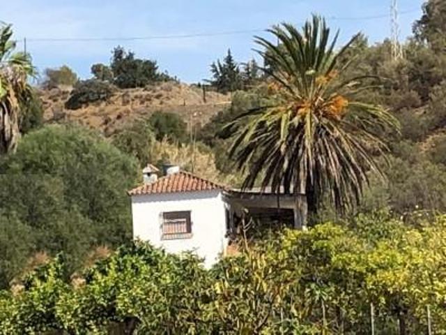 Chalet en venta en Estepona, Padron photo 0