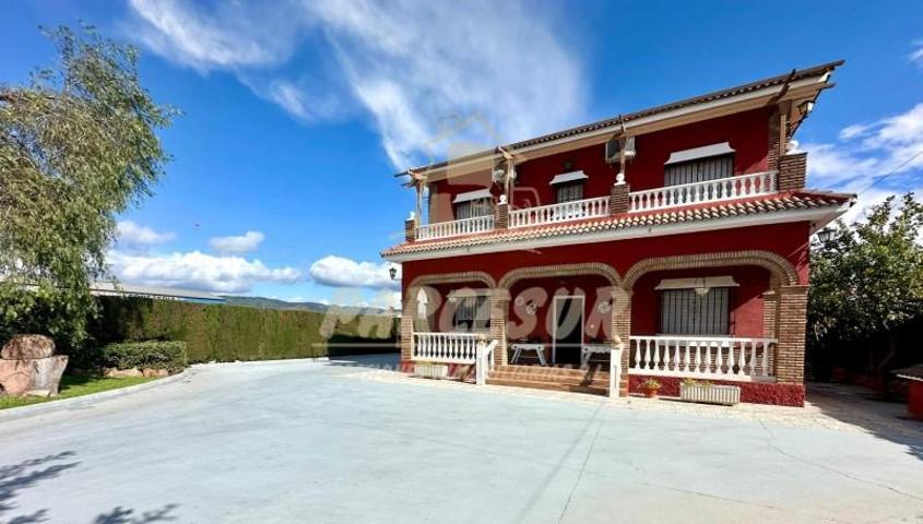 Casa con terreno en venta en Córdoba, El Higuerón photo 0