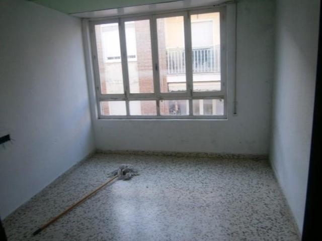 Piso en venta en Monovar-Monover, CENTRO photo 0