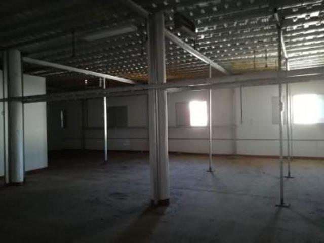Nave industrial en venta en Santa Bárbara de Casa, Santa barbara de casa photo 0