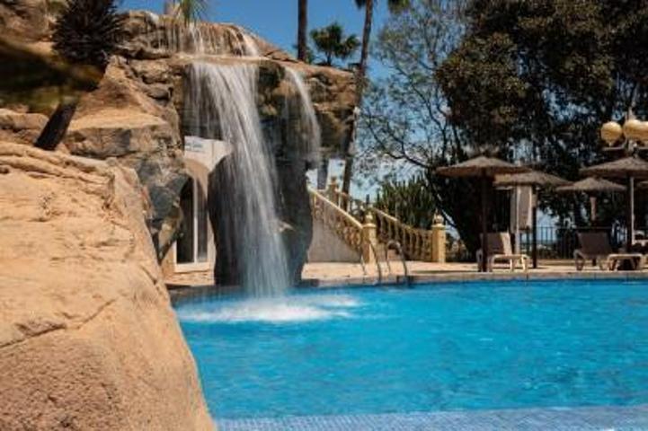 Adosada en venta en Calpe, Gran sol photo 0