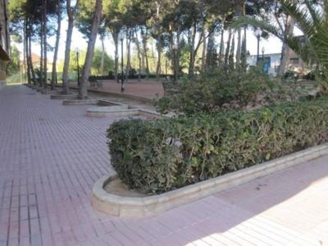 Local comercial en venta en Monforte del Cid, Centro photo 0