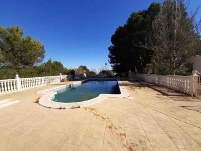 Chalet en venta en Monovar-Monover, Collao victoriano photo 0