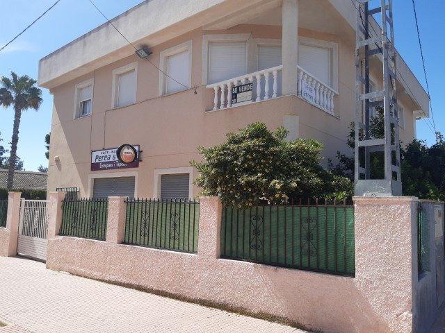 Casa en venta en Monovar-Monover, La ronda photo 0