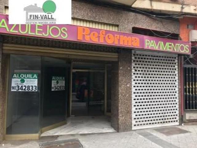 Local comercial en venta en Valladolid, La Circular photo 0