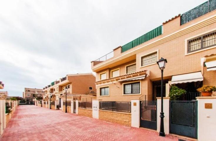 Adosada en venta en San Juan, San juan pueblo photo 0