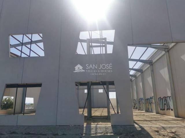 Nave industrial en venta en Dolores, Carretera elche-dolores photo 0