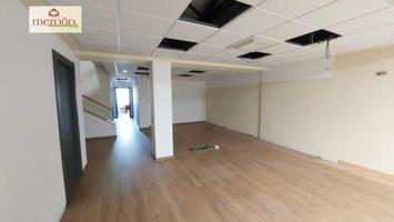 Local comercial en venta en Elche, Centro photo 0